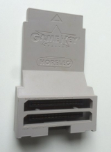 Horelec Game Key Adaptor adaptateur universel PAL NTSC pour Nintendo Entertainment System NES