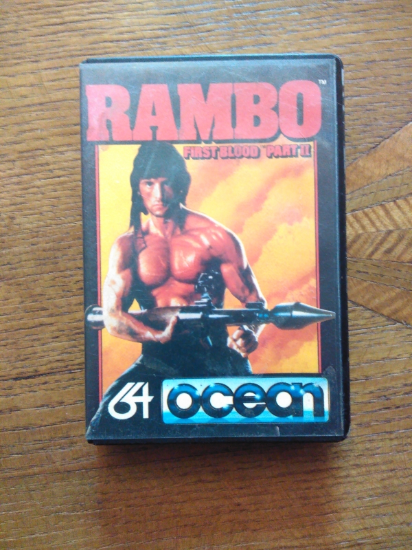 Rambo First Blood Part II, d'Ocean Software pour Commodore 64 (cassette) Rambo First Blood Part II, d'Ocean Software pour Commodore 64 (cassette)