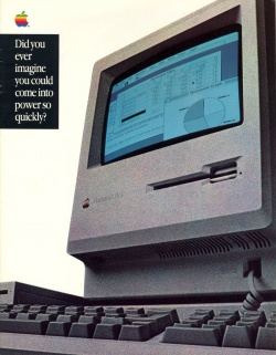 Apple Macintosh Plus (1986)